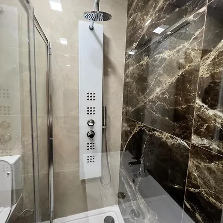 Skyline Gozo Penthouse With Jacuzzi