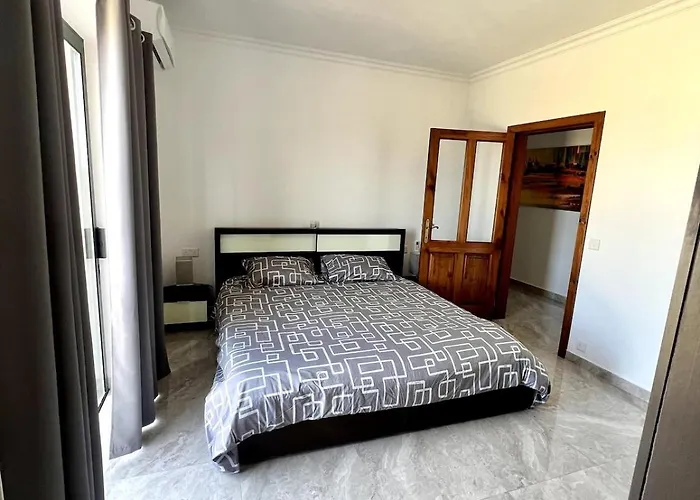 Appartamento Skyline Gozo Penthouse With Jacuzzi Xagħra