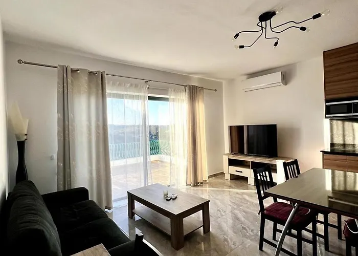 Appartamento Skyline Gozo Penthouse With Jacuzzi *